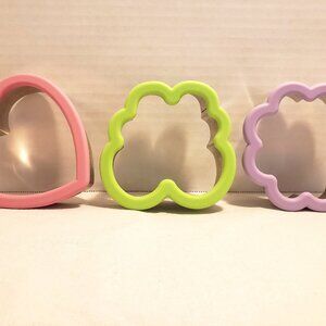 COOKIE CUTTER w/ RUBBER GRIP LOT OF 3 - HEART, BUTTERFLY, & SNOWFLAKE